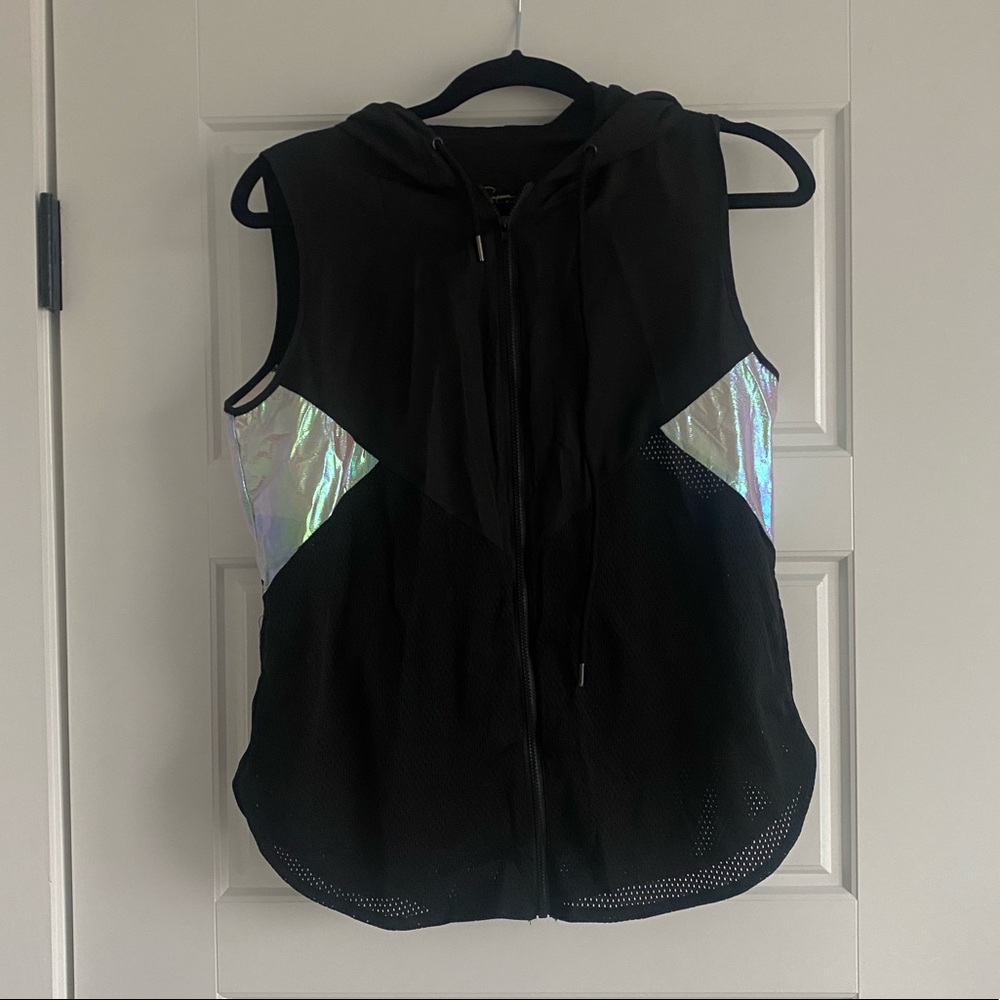 Jessica Simpson The Warm Up Vest